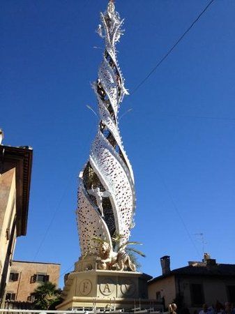 Macchina di Santa Rosa